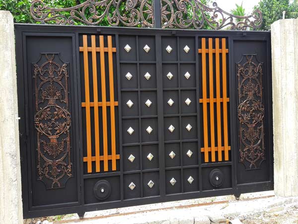 Wood & Steel railing thumbnail 3
